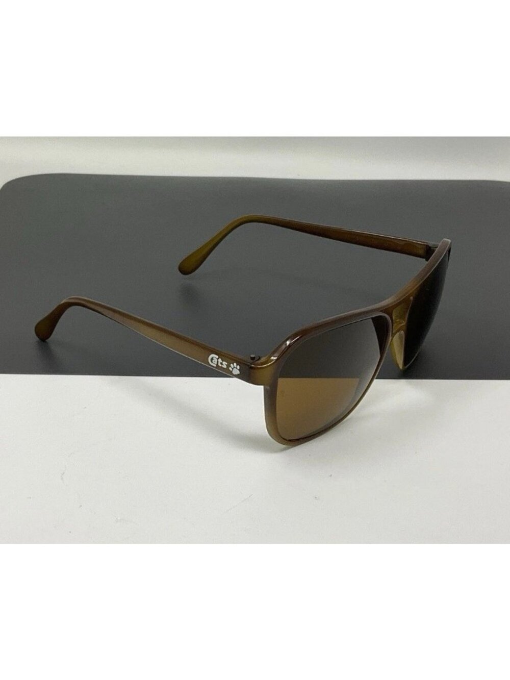 Vintage Ray Ban Cats Bausch & Lomb Sunglasses Aviators Brown France Nylon
